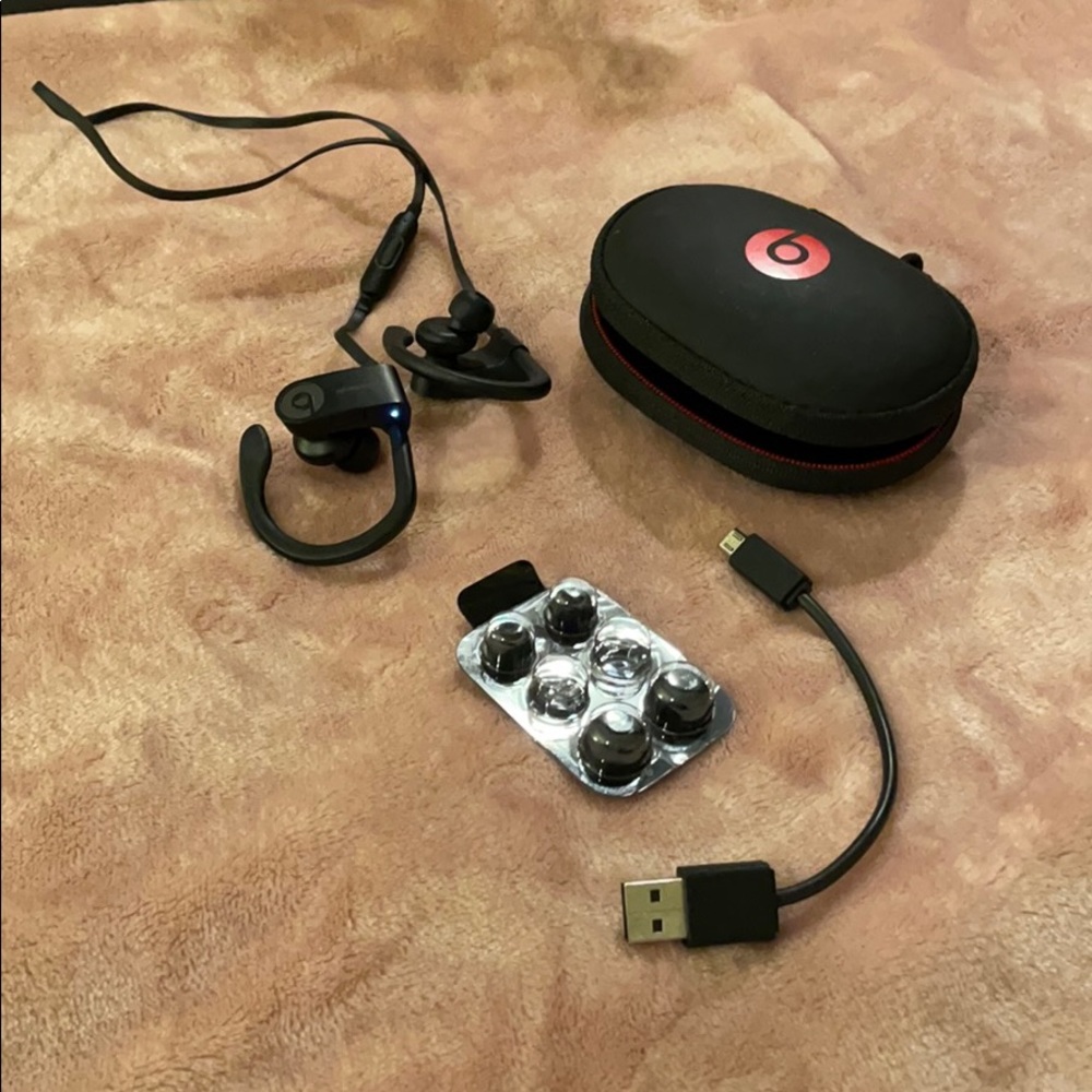 Powerbeats3